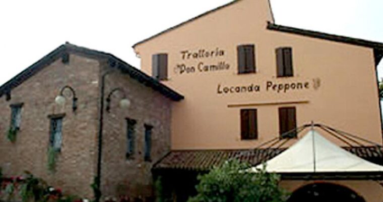 Al ristorante trattoria pizzeria Don Camillo locanda Peppone