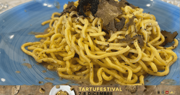 Tagliolini cacio, pepe e tartufo